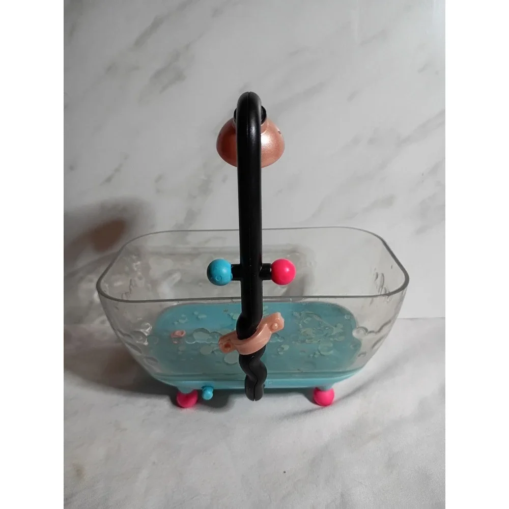 MGA LOL Surprise Doll Bathtub Shower Accessory Blue Pink Clear 555001
